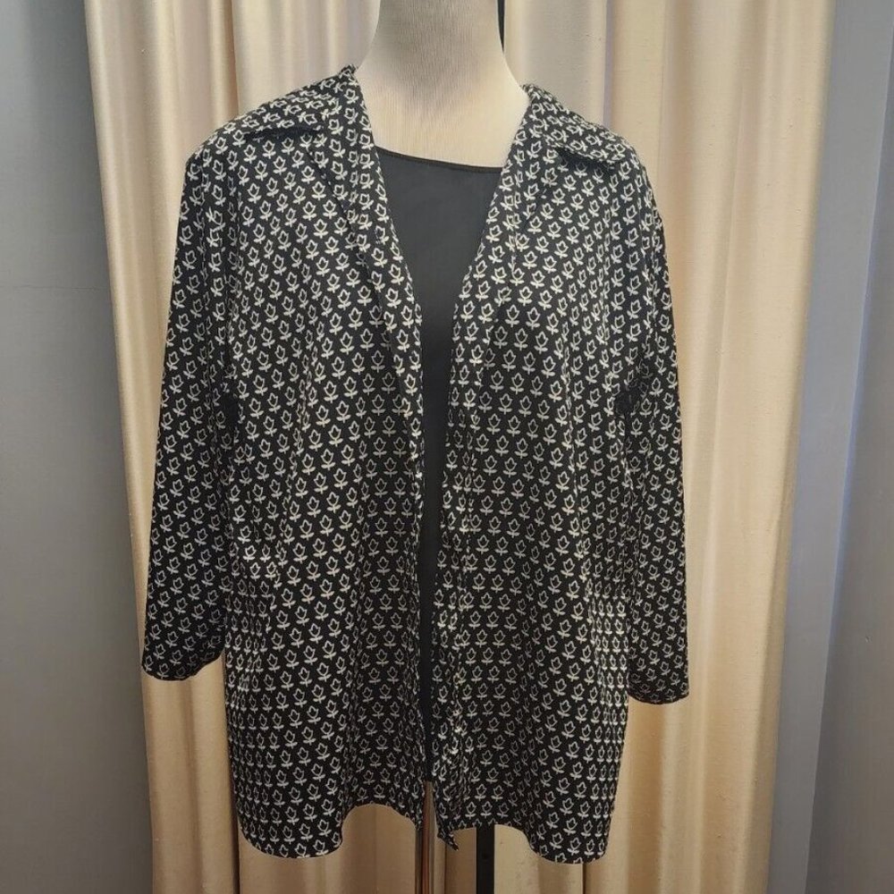 Notations Top Two Fer Black White 3/4 Sleeves Shirt w/ Attached Black Tank 1X